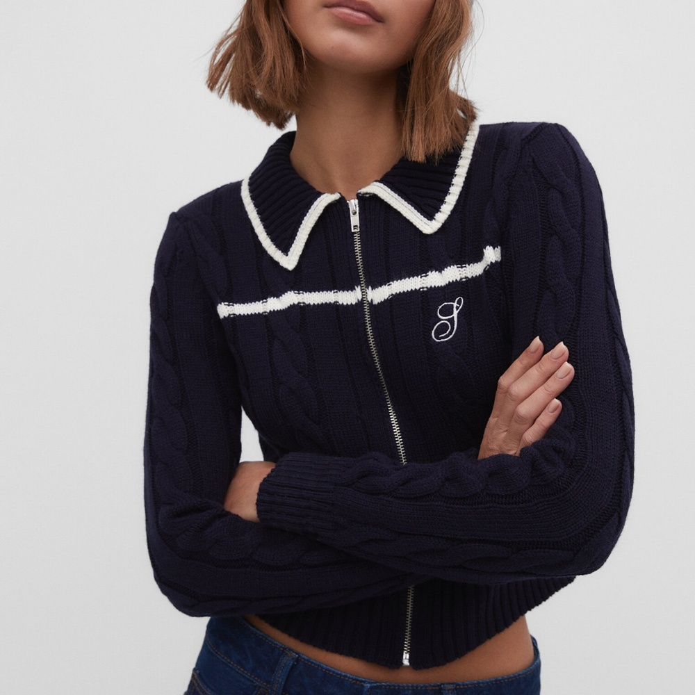 STR cardigan